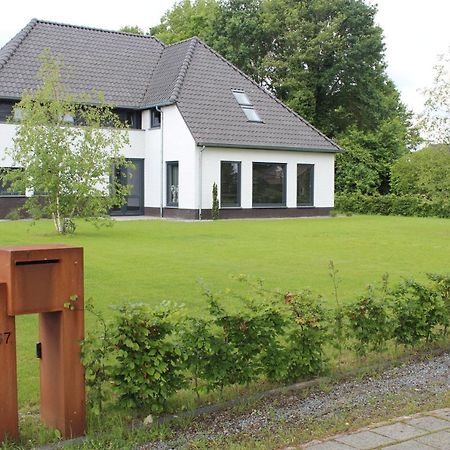 Bed and Breakfast De Weije Wereld Sint-Oedenrode Exterior foto